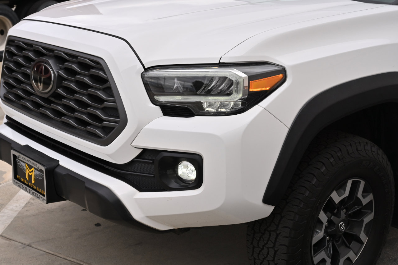 Used 2021 Toyota Tacoma TRD Off-Road w/ Technology Package image 35