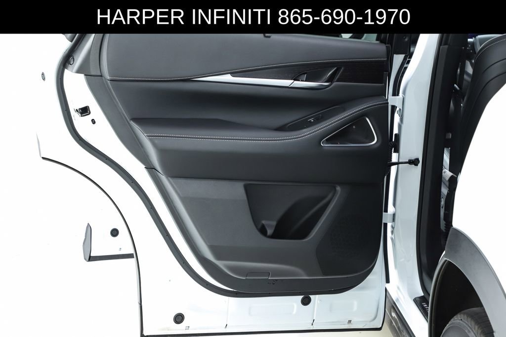 Certified 2026 INFINITI QX60 Autograph w/ Dark Cargo Package AWD/4WD image 18