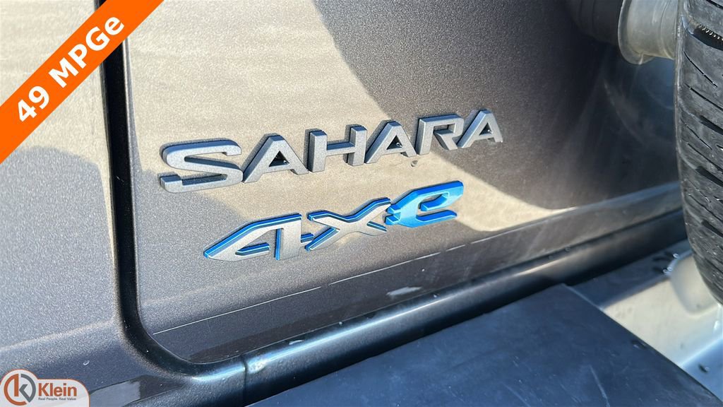 Used 2025 Jeep Wrangler Unlimited Sahara image 11