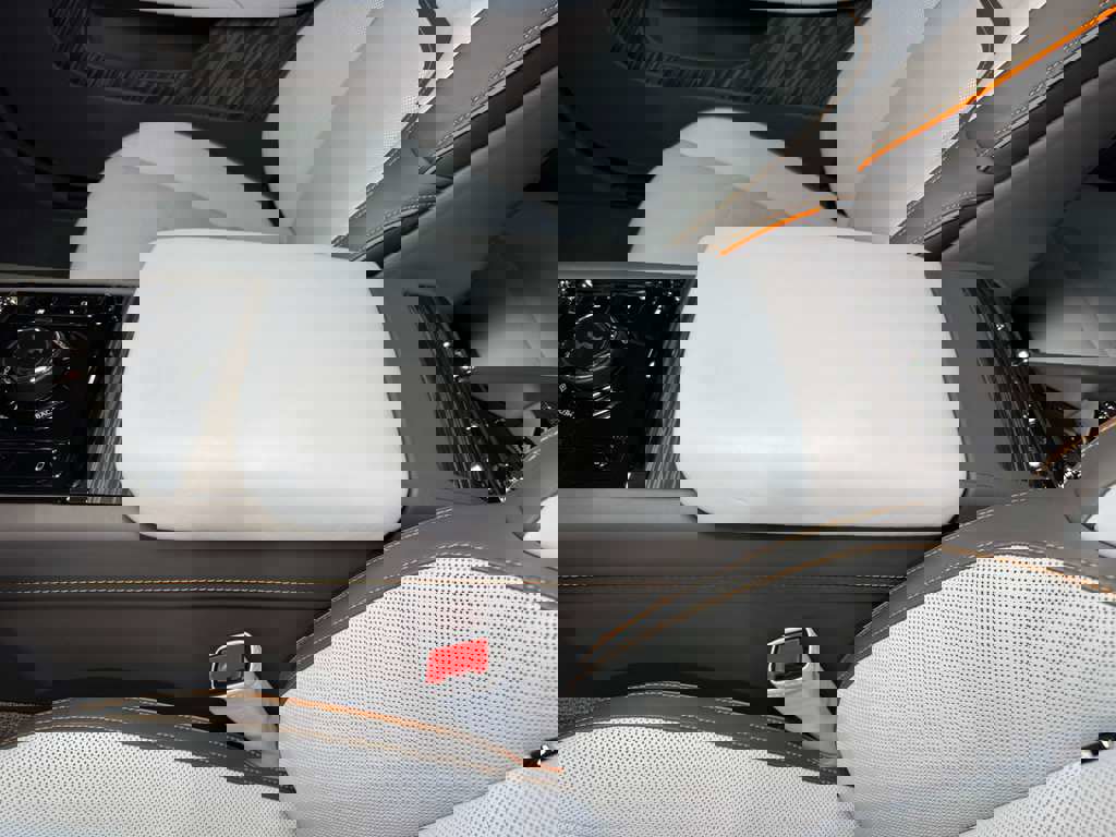 Used 2024 Rolls-Royce Spectre w/ Spectre Launch Package image 27