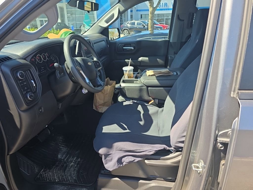 Used 2021 Chevrolet Silverado 1500 Custom w/ LPO, Dark Essentials Package image 15