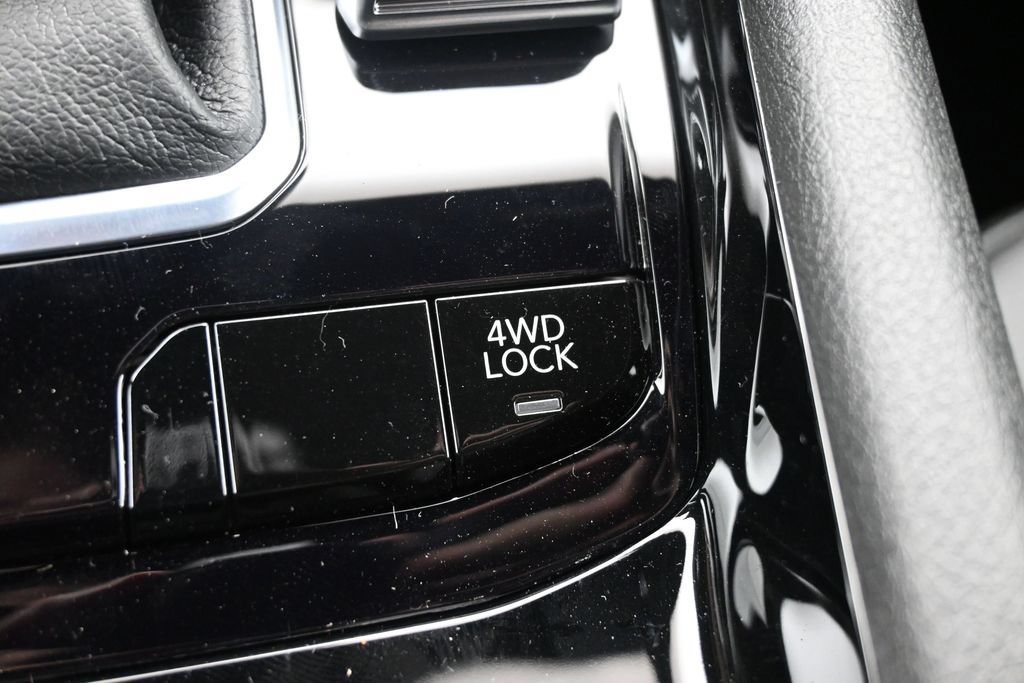 New 2026 Jeep Compass Latitude AWD/4WD image 11
