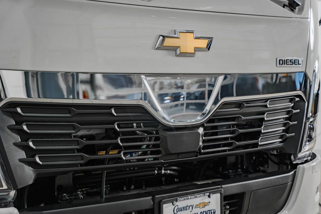 New 2025 Chevrolet Low Cab Forward 5500XD image 9