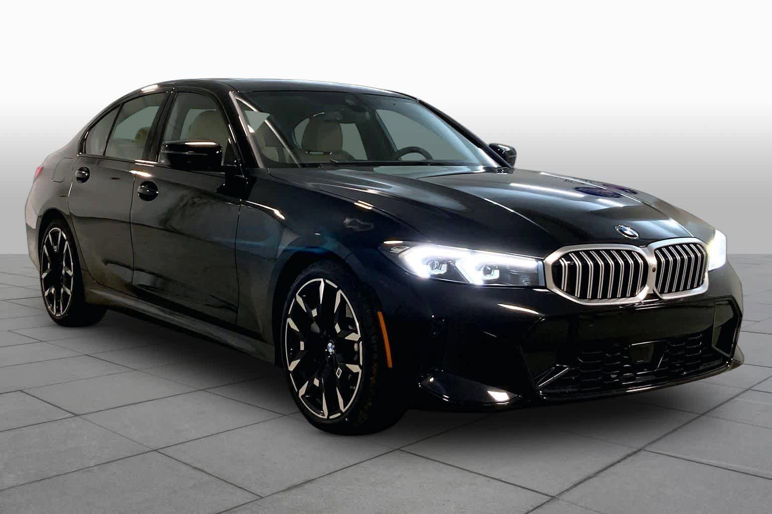 New 2026 BMW 330i xDrive Sedan w/ M Sport Package AWD/4WD image 2