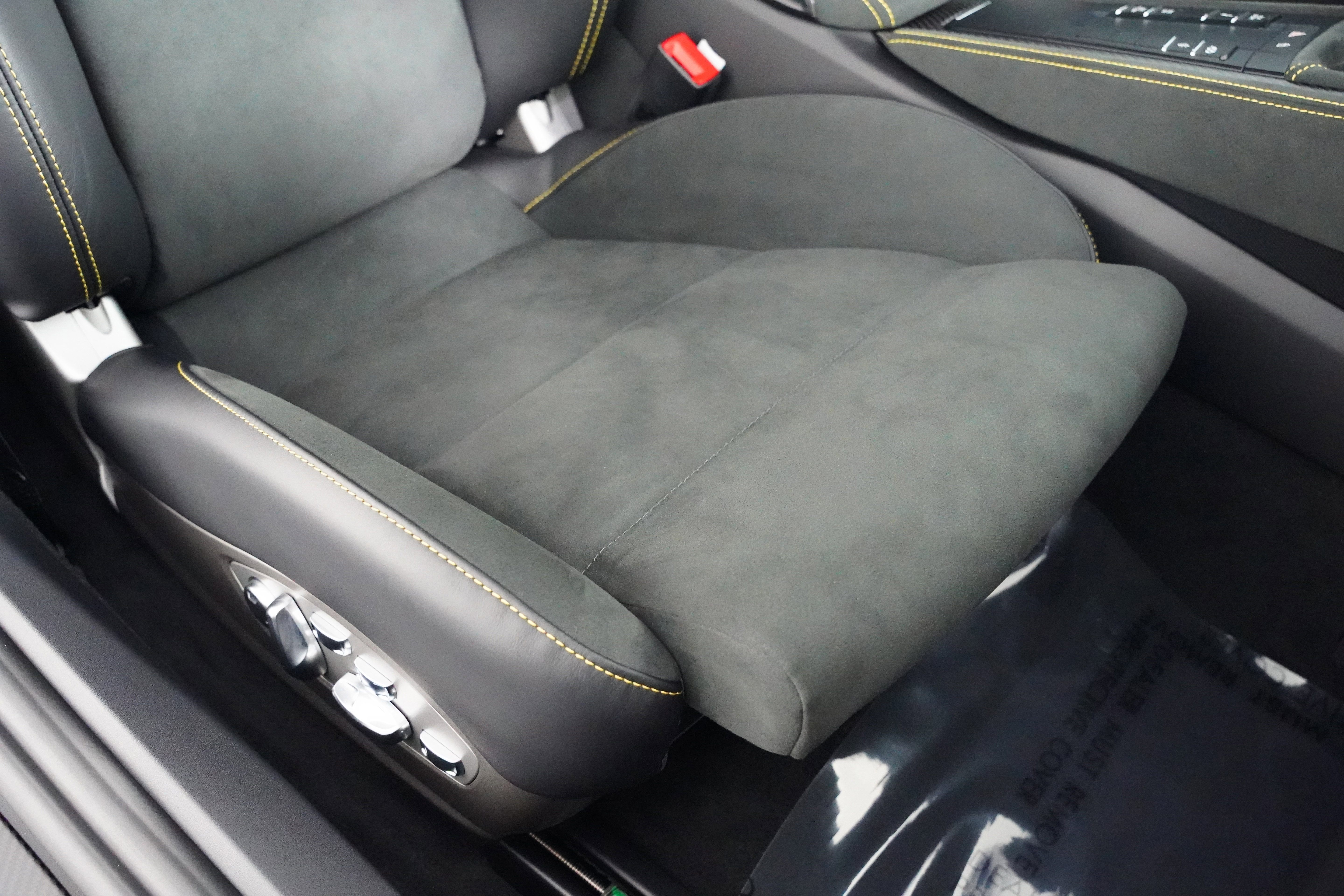 Used 2025 Porsche 718 Boxster Spyder RS image 44