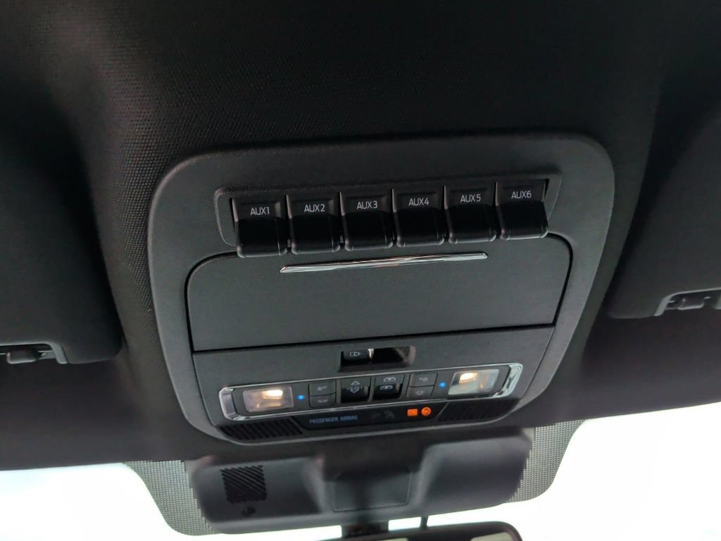 Used 2026 Ford F250 Platinum AWD/4WD image 23
