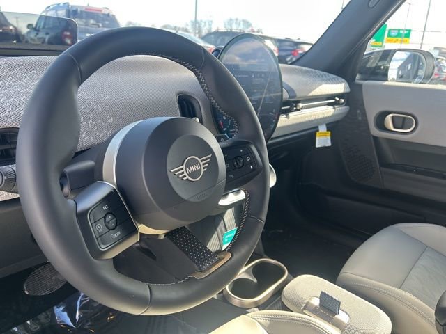 New 2026 MINI Cooper 4-Door Hardtop image 15