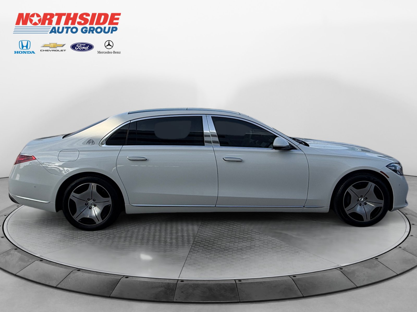 Certified 2026 Mercedes-Benz Maybach S 580 4MATIC image 8