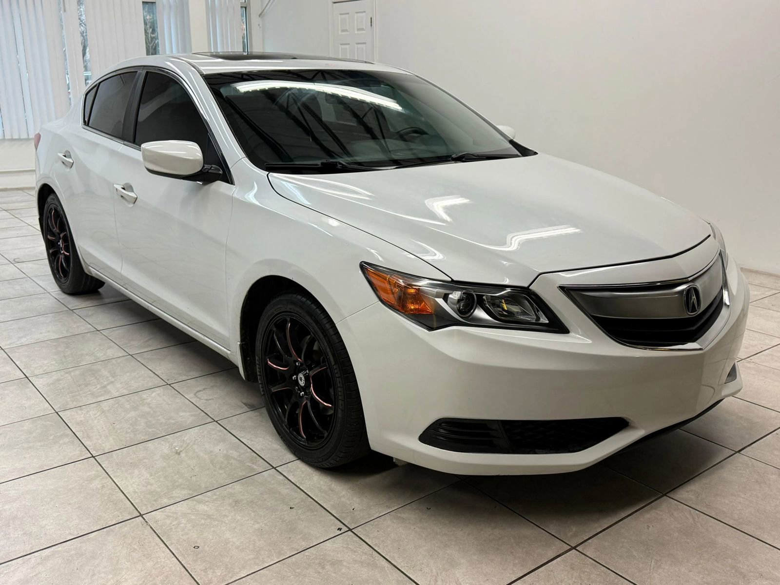 Used 2015 Acura ILX image 1