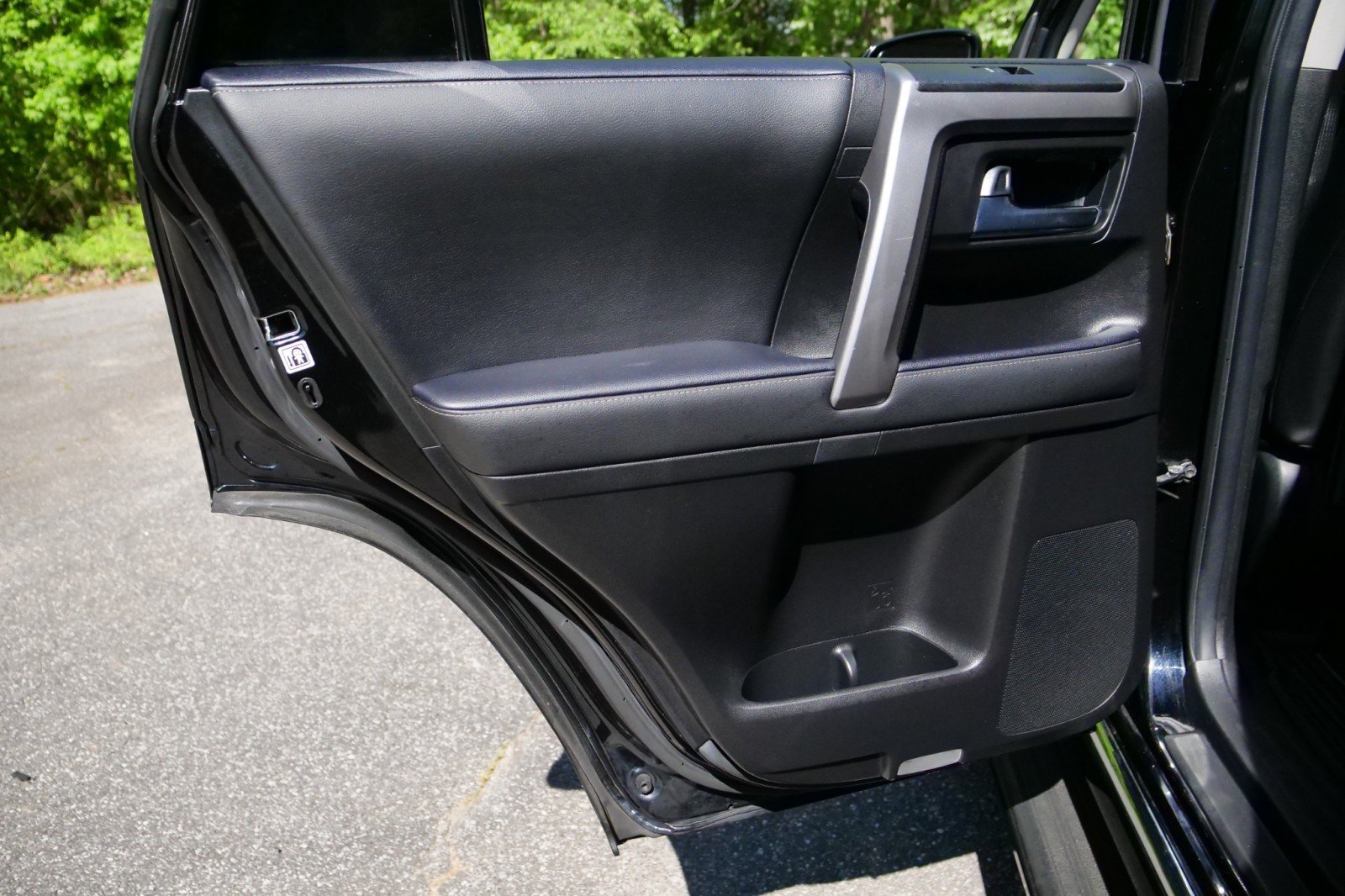Used 2023 Toyota 4Runner Limited AWD/4WD image 28