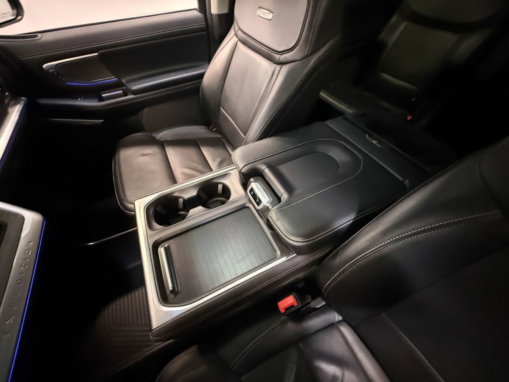 Used 2025 Ford Expedition Max Platinum image 87