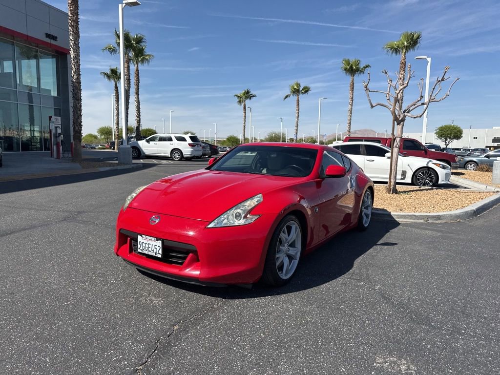 Used 2010 Nissan 370Z Touring w/ Sport Pkg image 2