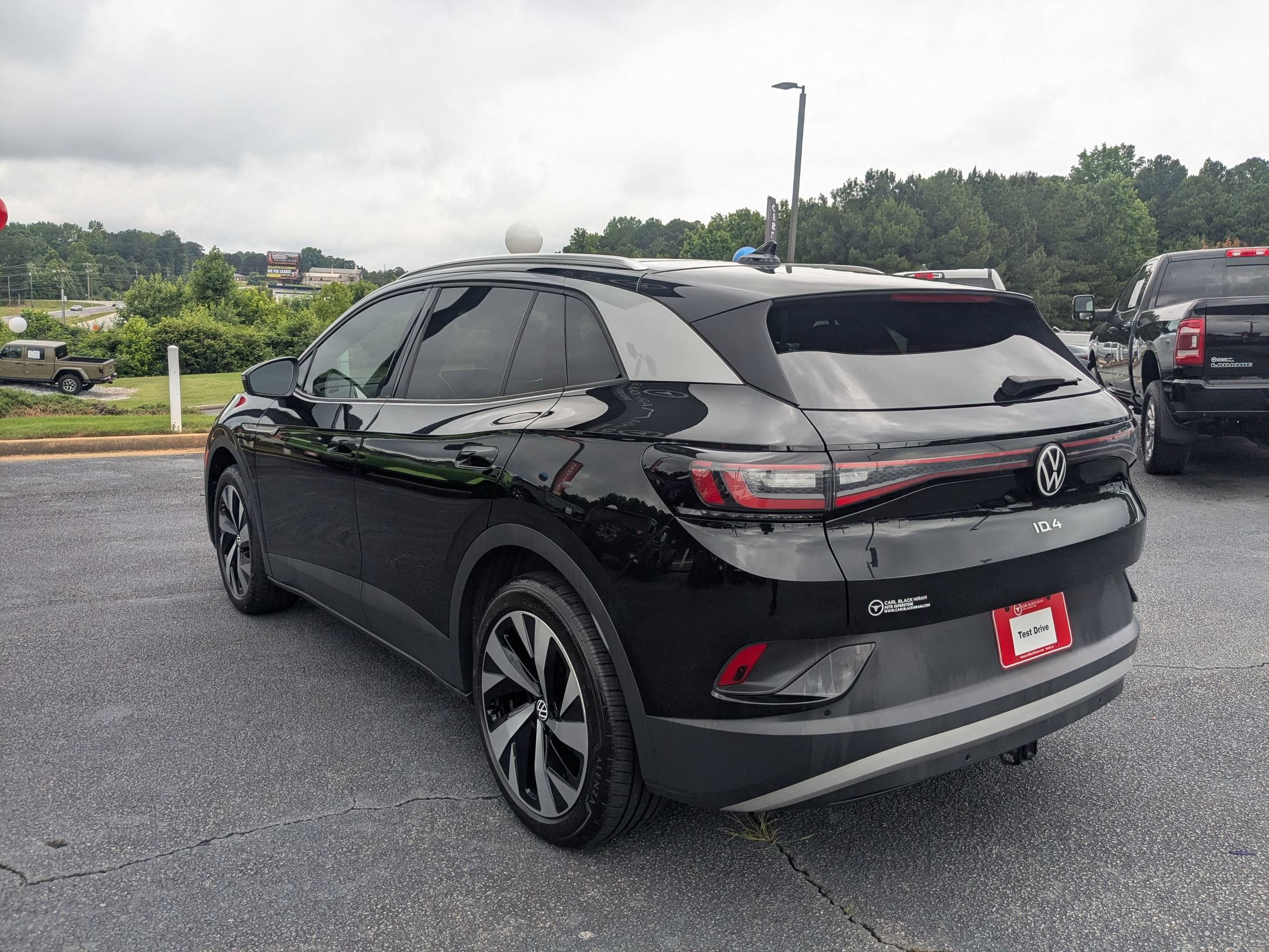 Used 2021 Volkswagen ID.4 Pro S w/ Gradient Package AWD/4WD image 7