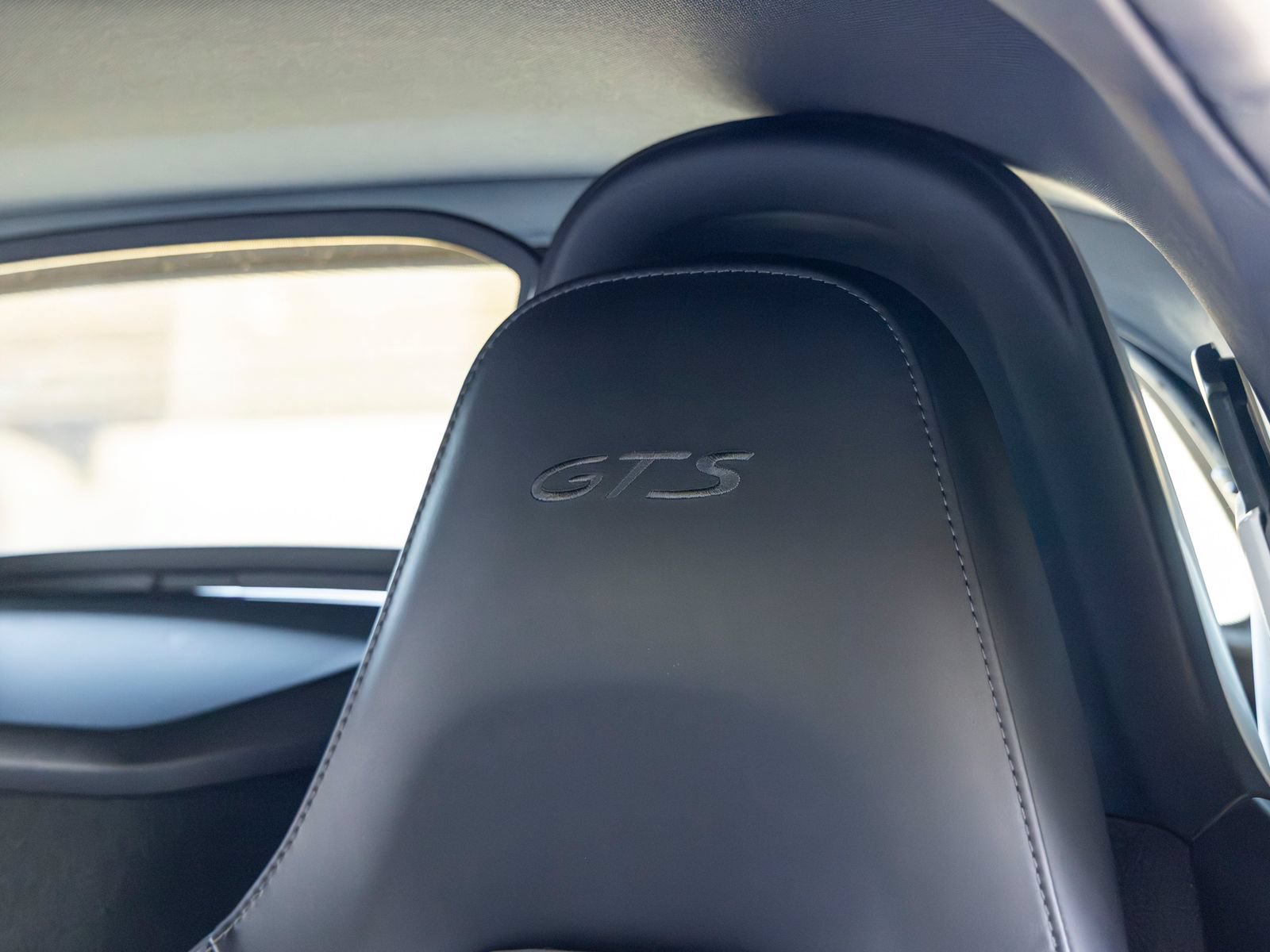 Certified 2015 Porsche Boxster GTS RWD image 42