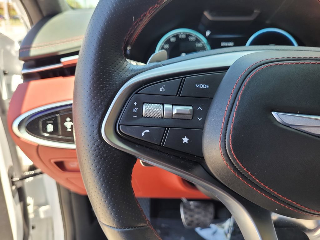 Used 2024 Genesis GV70 3.5T Sport w/ Sport Prestige Package AWD/4WD image 25
