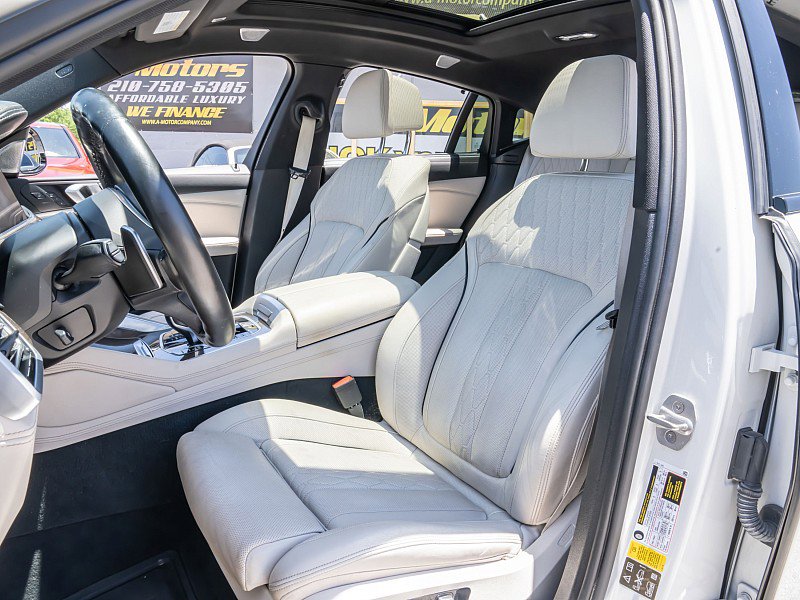 Used 2020 BMW X6 M50i w/ Executive Package AWD/4WD image 15