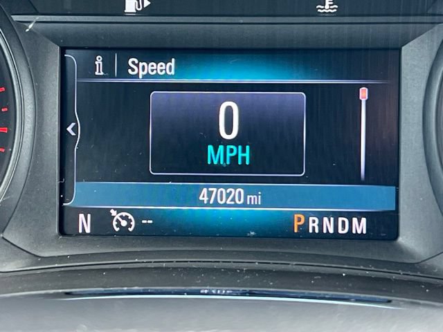 Used 2019 Buick Encore Sport Touring w/ Safety Package FWD image 4