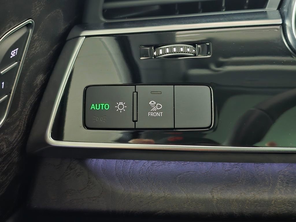 Used 2023 Audi Q7 3.0T Premium Plus w/ Premium Plus Package image 39