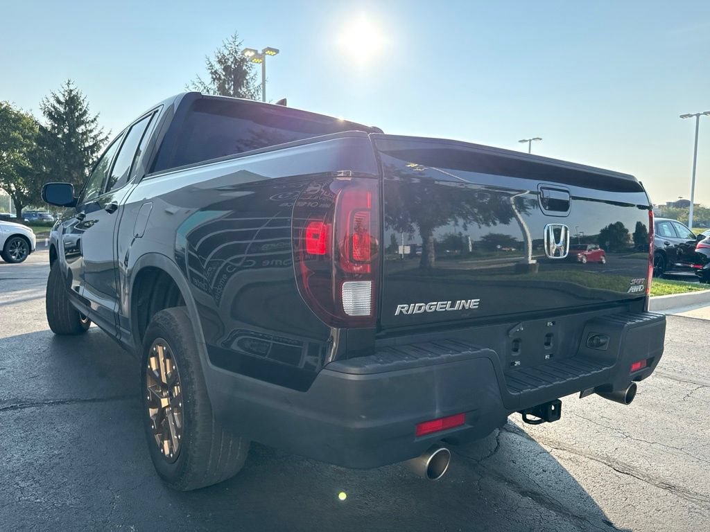 Used 2023 Honda Ridgeline Sport image 7