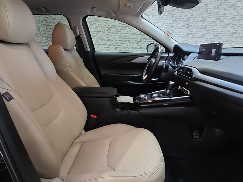 Used 2023 MAZDA CX-9 Touring Plus image 8