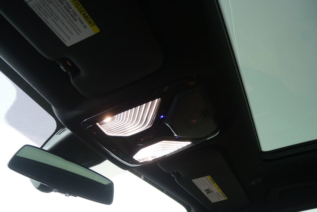 Used 2022 BMW X5 sDrive40i w/ Premium Package image 21