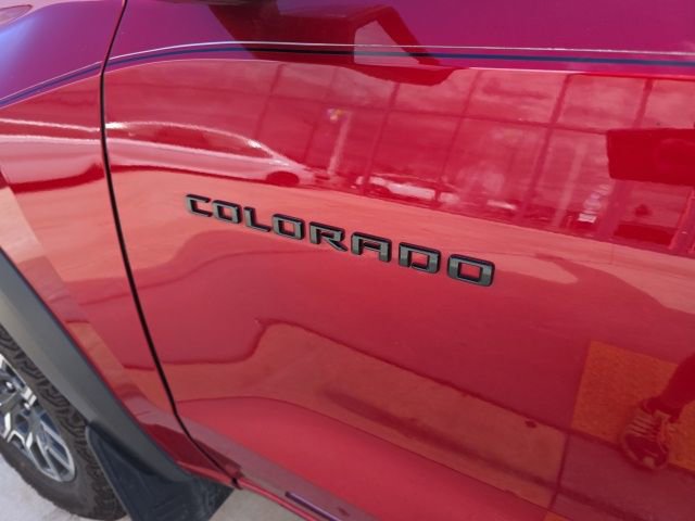 Used 2023 Chevrolet Colorado Z71 w/ Z71 Convenience Package 2 image 11