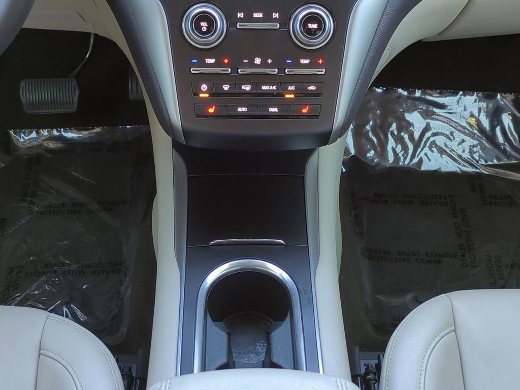 Used 2019 Lincoln MKC Select w/ Select Plus Package image 19