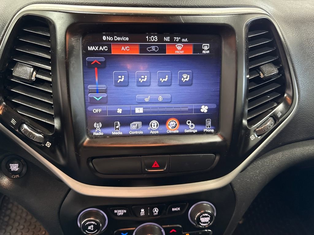 Used 2018 Jeep Cherokee Latitude Plus w/ Cold Weather Group image 22