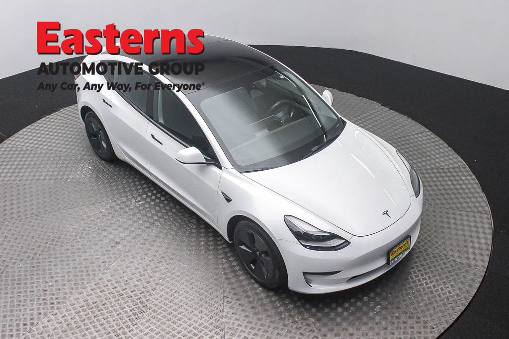 Used 2023 Tesla Model 3 Standard Range RWD image 3