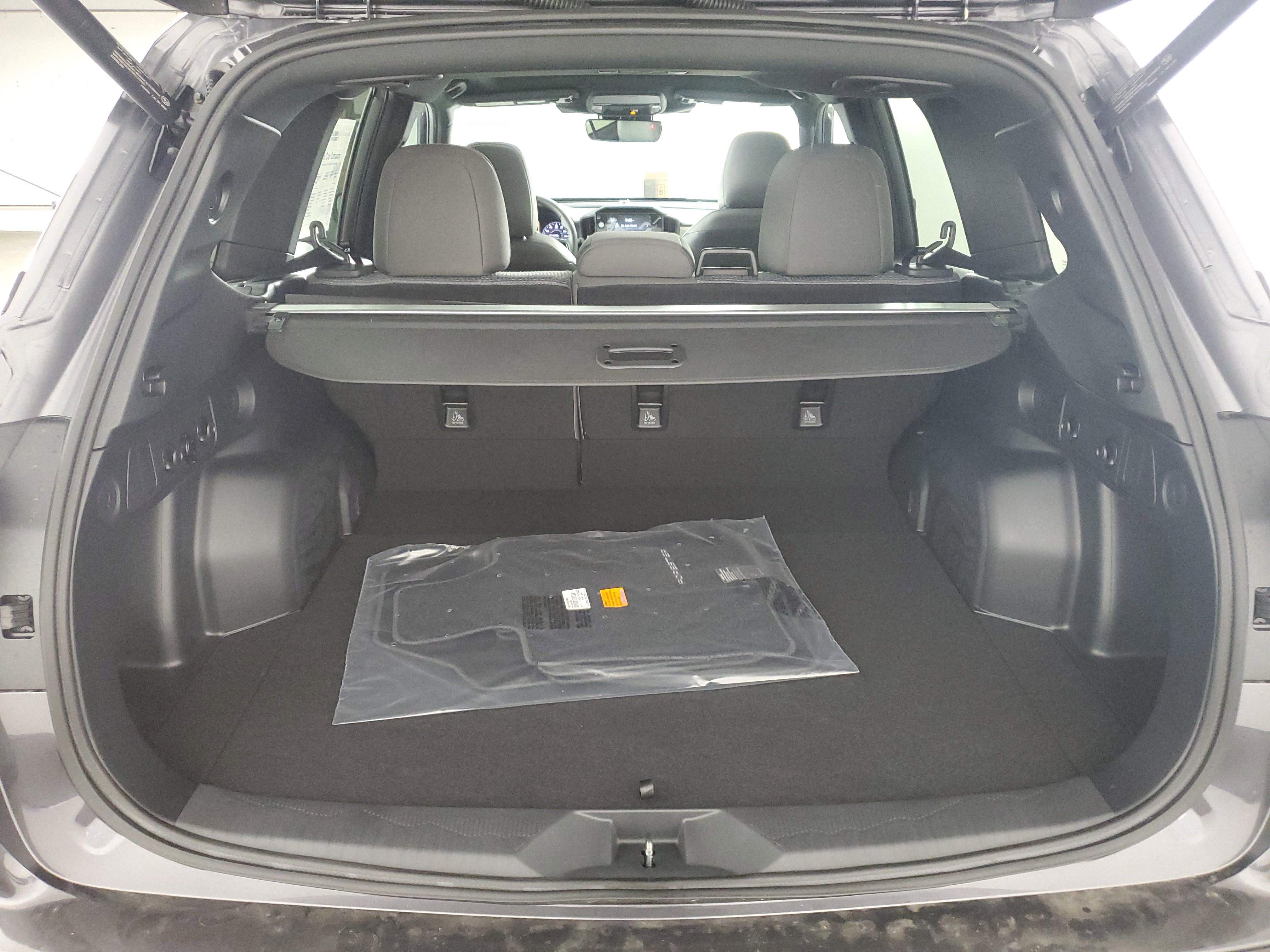 New 2026 Subaru Forester Premium image 32