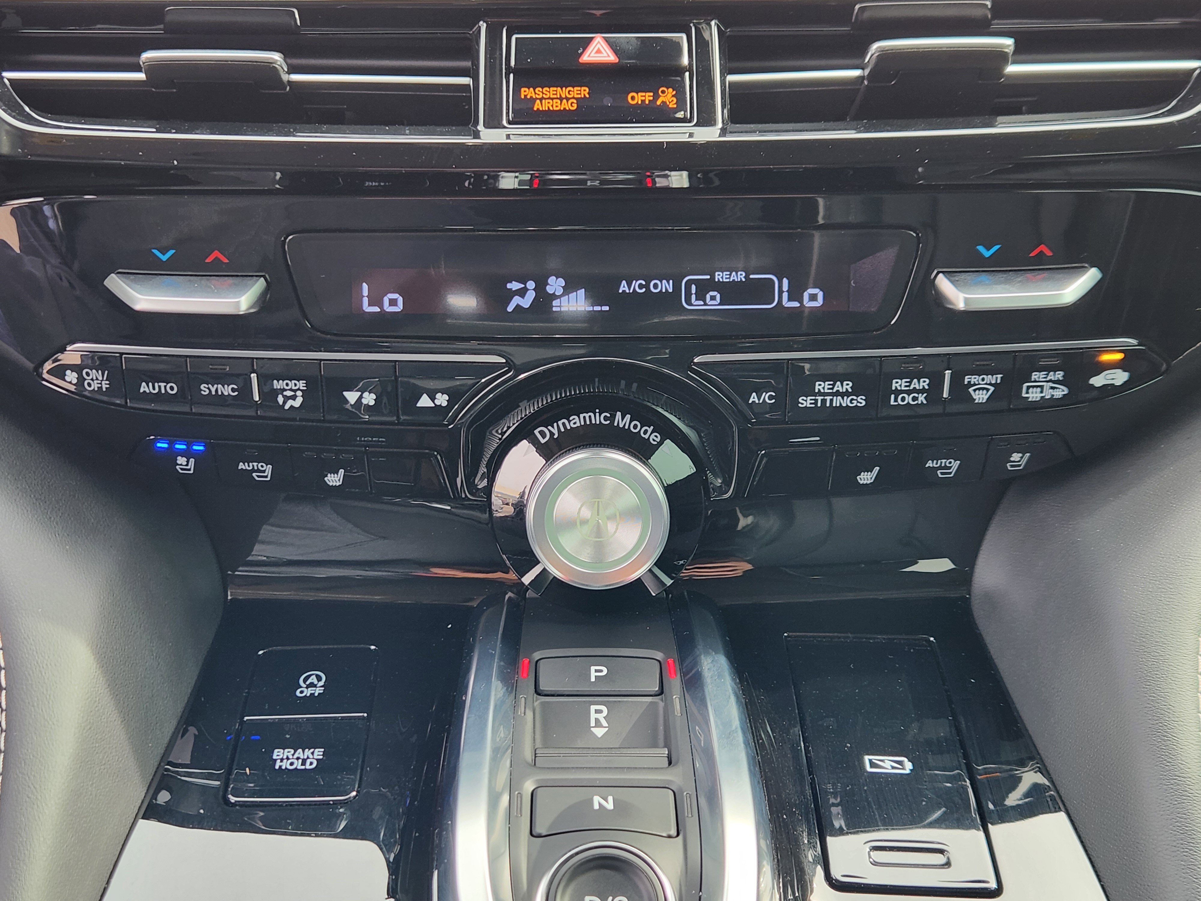 Used 2024 Acura MDX SH-AWD w/ Advance Package image 23