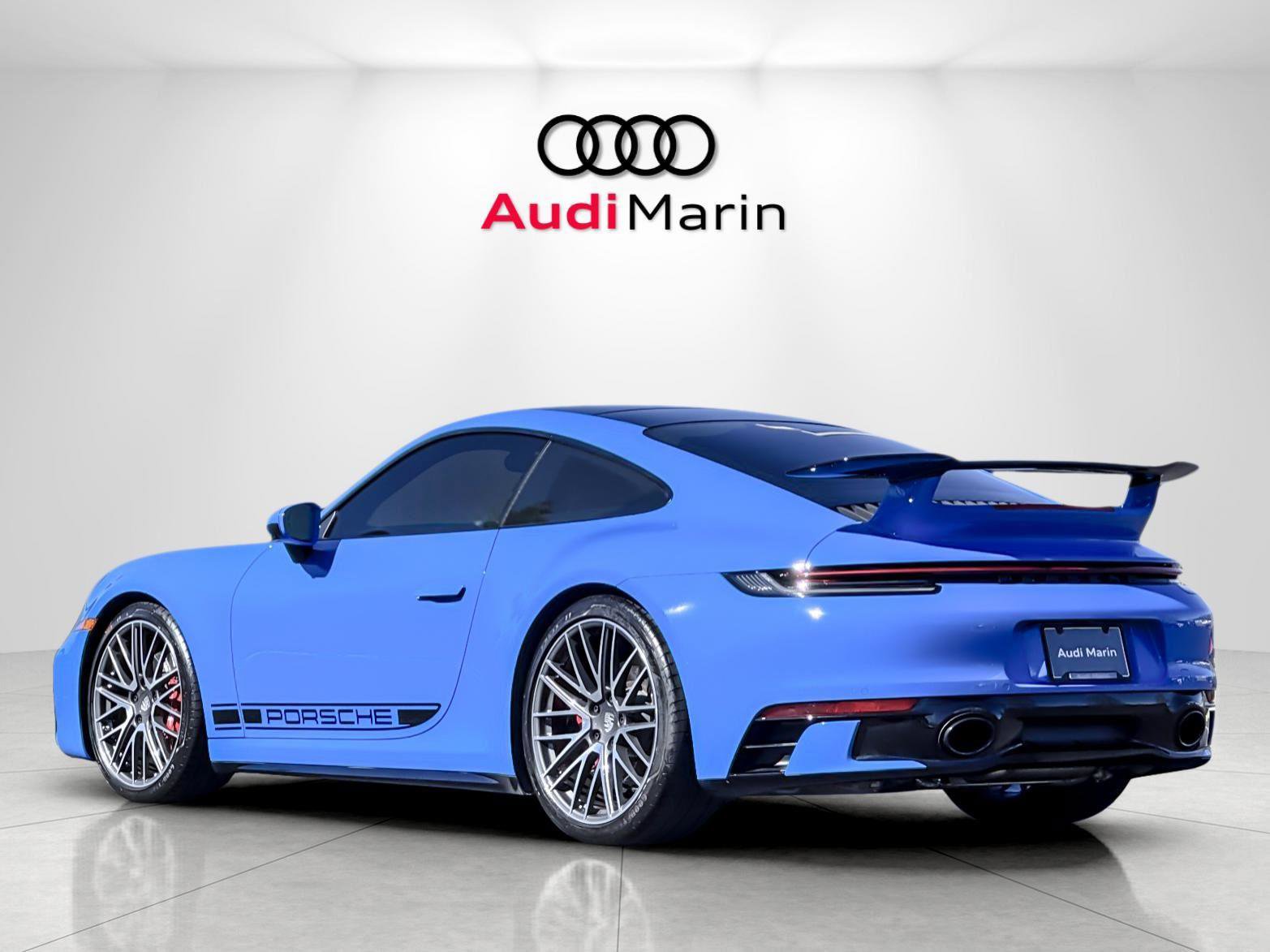 Used 2023 Porsche 911 Carrera 4S image 7