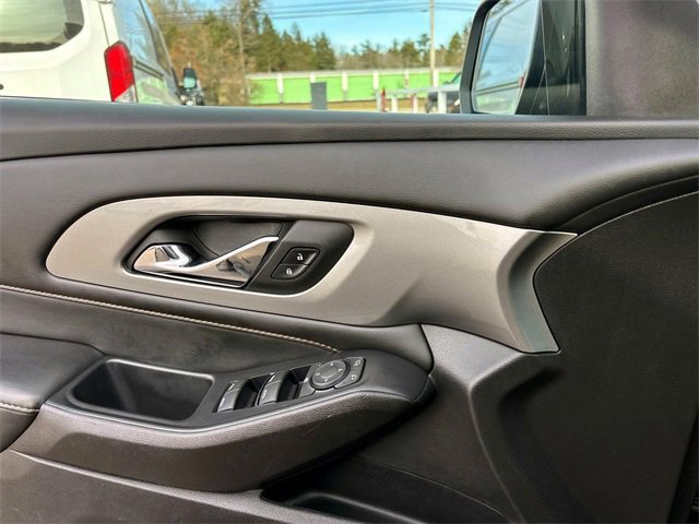 Used 2021 Chevrolet Traverse RS w/ LPO, Floor Liner Package image 19