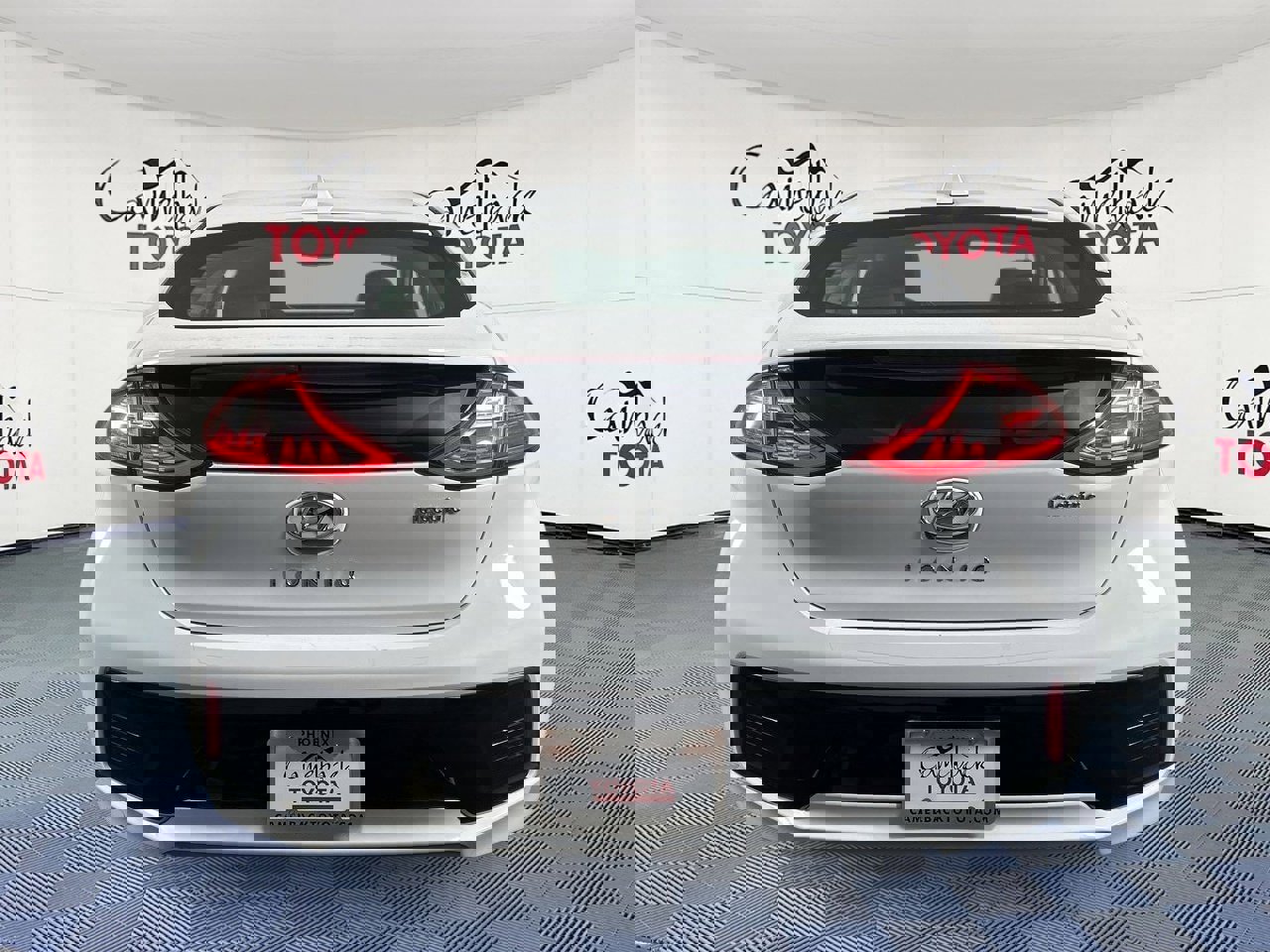 Used 2018 Hyundai Ioniq Limited image 6