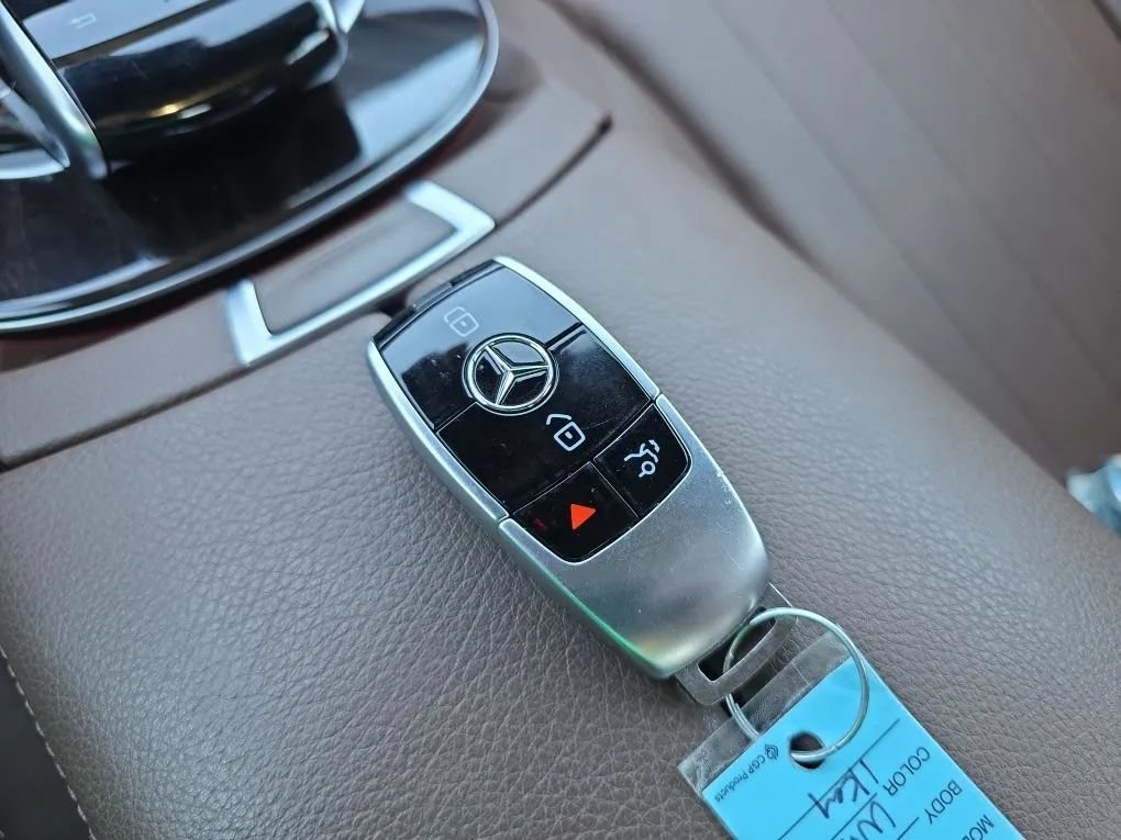 Used 2019 Mercedes-Benz E 450 4MATIC Sedan image 39