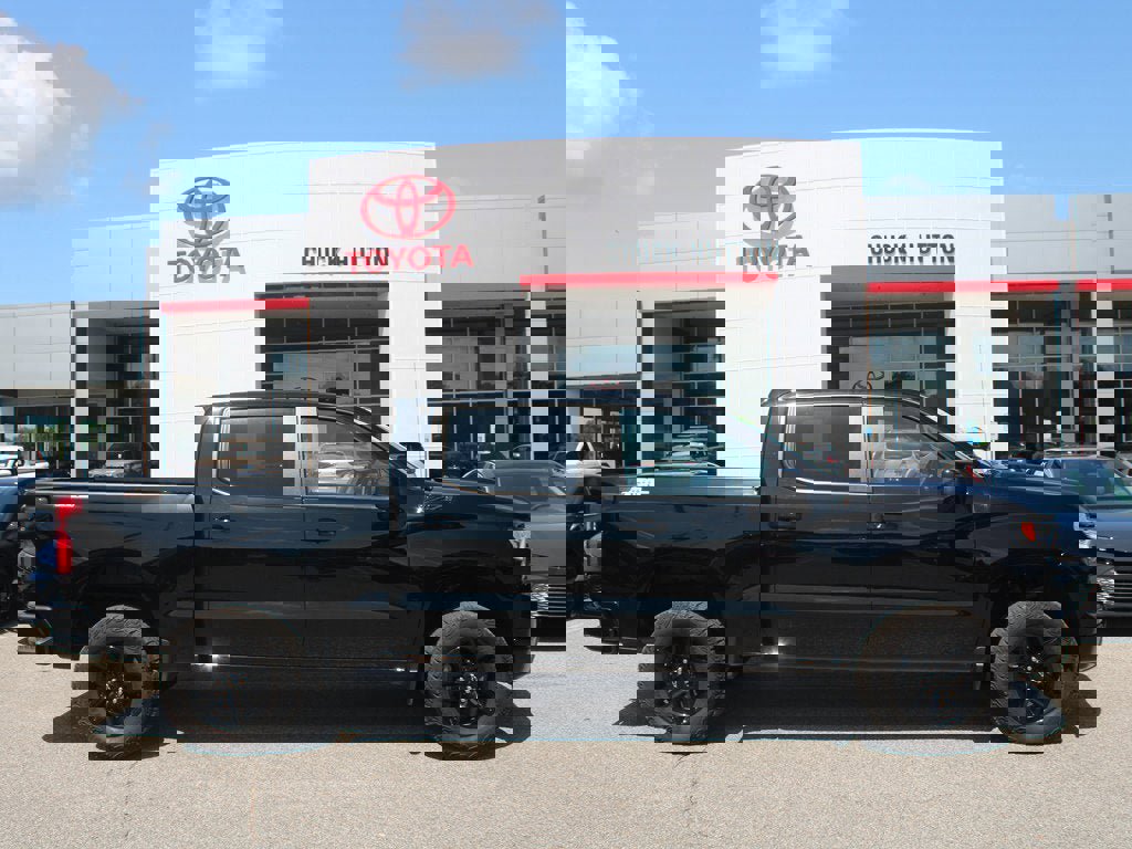 Used 2024 Chevrolet Silverado 1500 LT Trail Boss w/ Convenience Package II