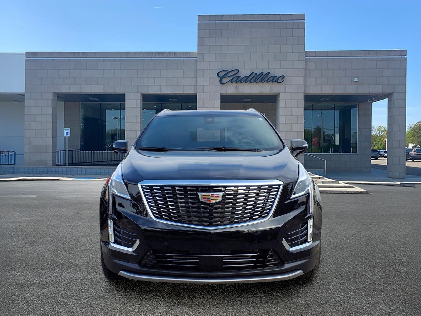 New 2026 Cadillac XT5 Premium Luxury w/ Driver Assist Package AWD/4WD image 2