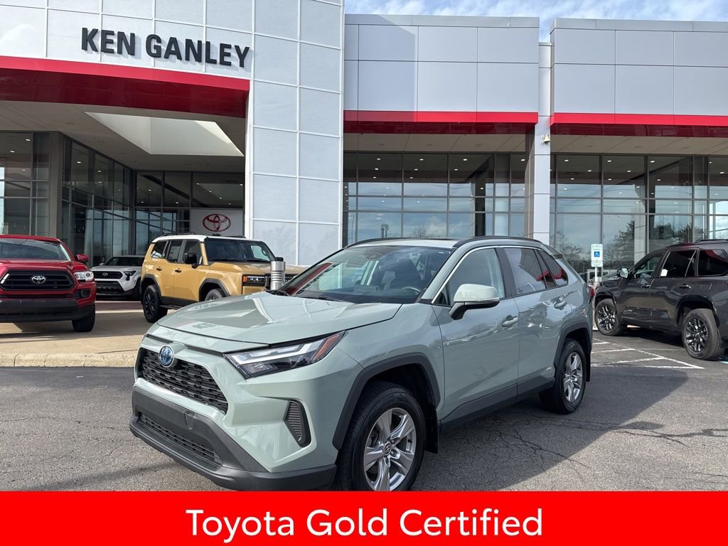 Certified 2022 Toyota RAV4 XLE w/ Convenience Package image 1