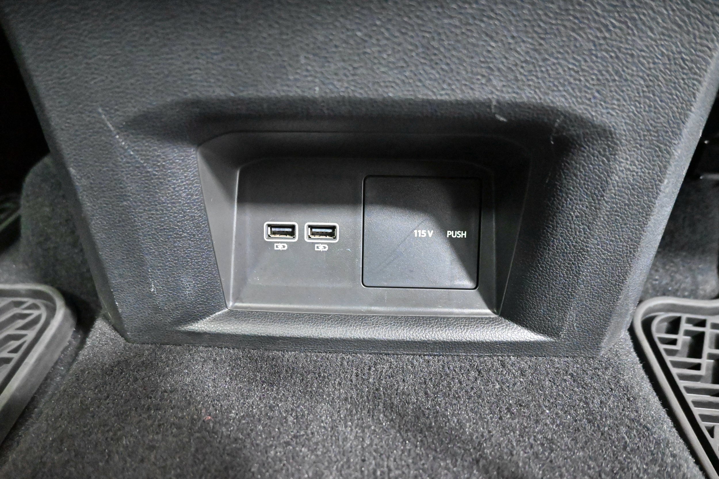 Used 2019 Volkswagen Atlas SEL Premium AWD/4WD image 30