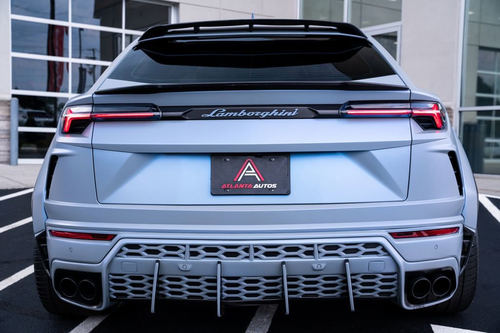 Used 2022 Lamborghini Urus AWD/4WD image 19