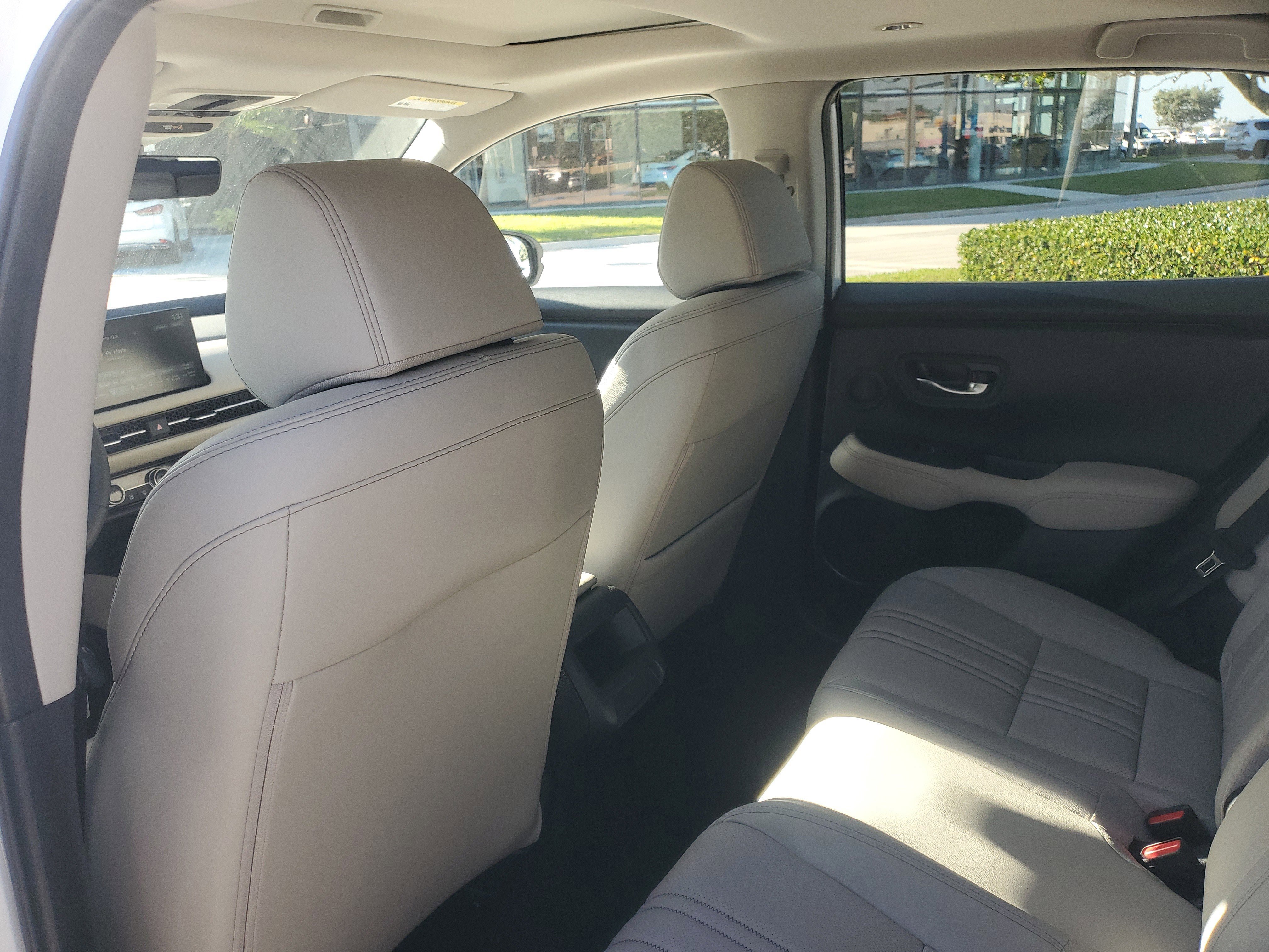 Used 2025 Honda HR-V EX-L image 15