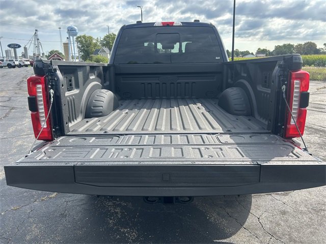 New 2025 Ford F350 Lariat w/ Lariat Ultimate Package image 10