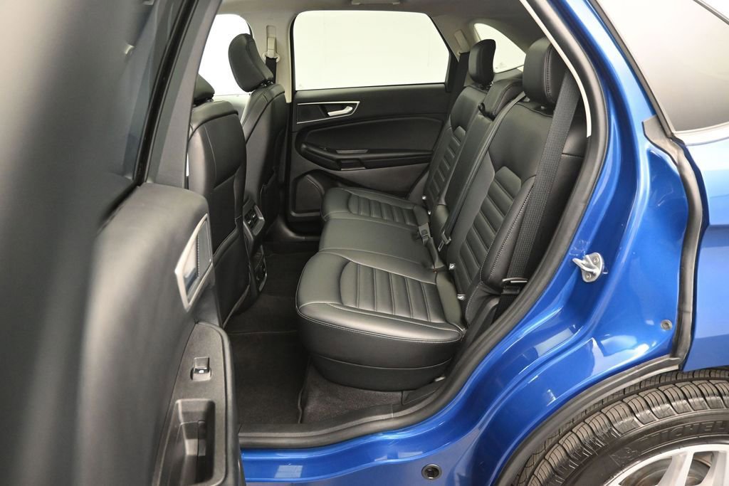 Used 2024 Ford Edge SEL w/ Convenience Package AWD/4WD image 12