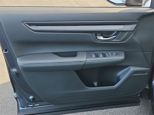 Used 2025 Honda CR-V EX image 12