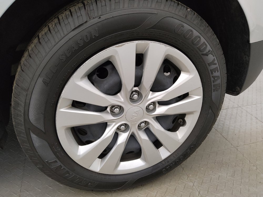 Used 2021 Kia Soul LX FWD image 31