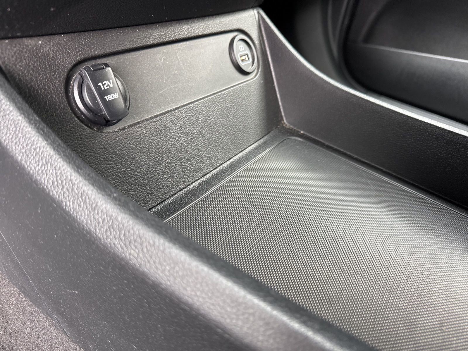 Certified 2022 Hyundai Santa Fe SEL w/ Convenience + Premium Package image 34