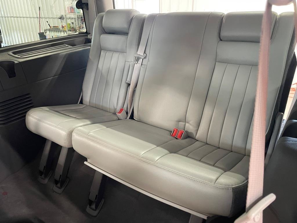 Used 2005 Lincoln Navigator Luxury AWD/4WD image 15