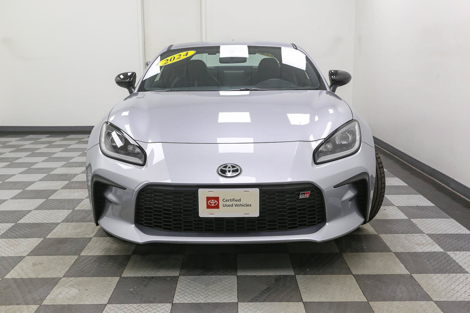 Certified 2024 Toyota GR86 Premium RWD image 4