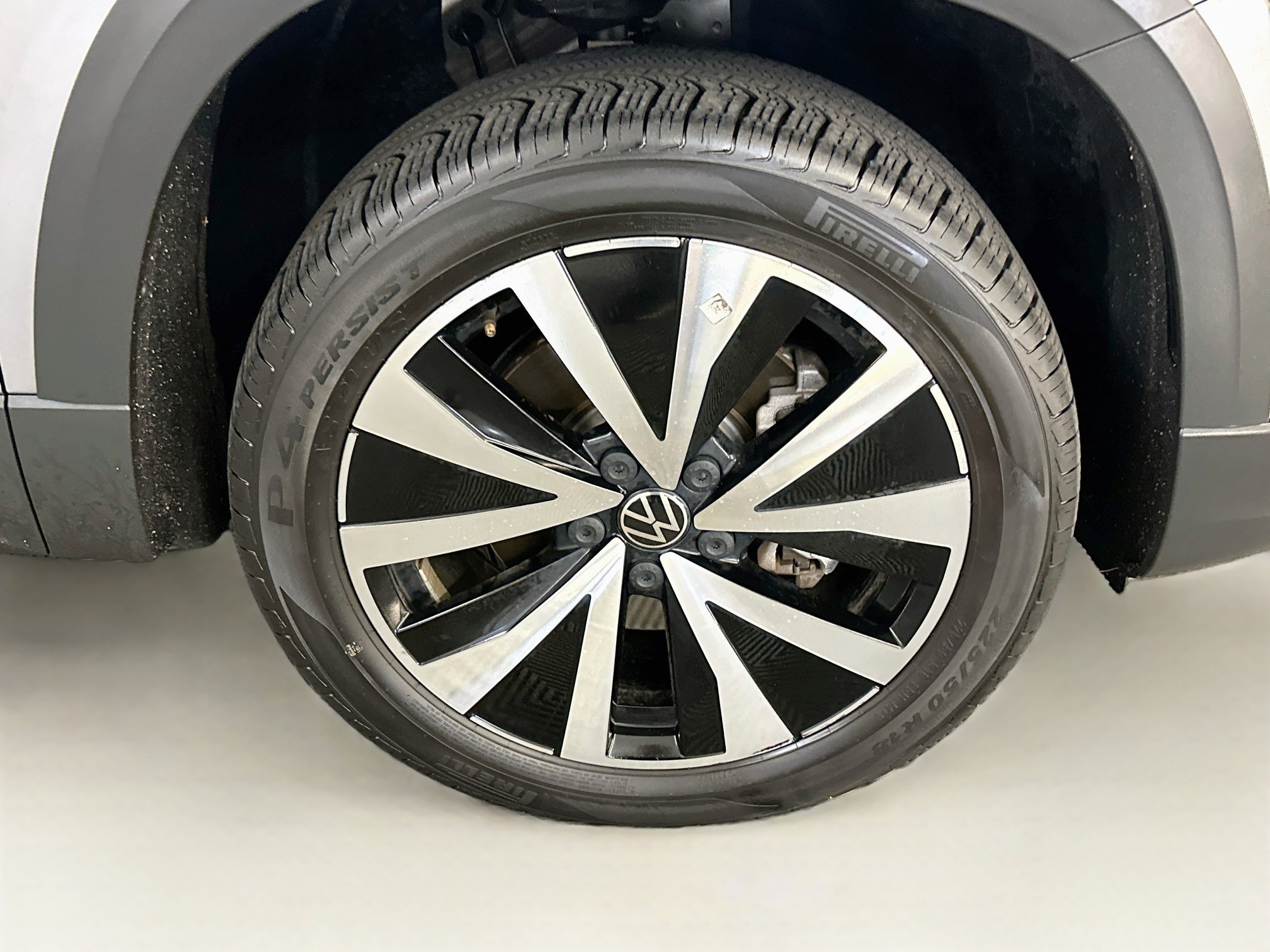 Used 2022 Volkswagen Taos SE AWD/4WD image 11