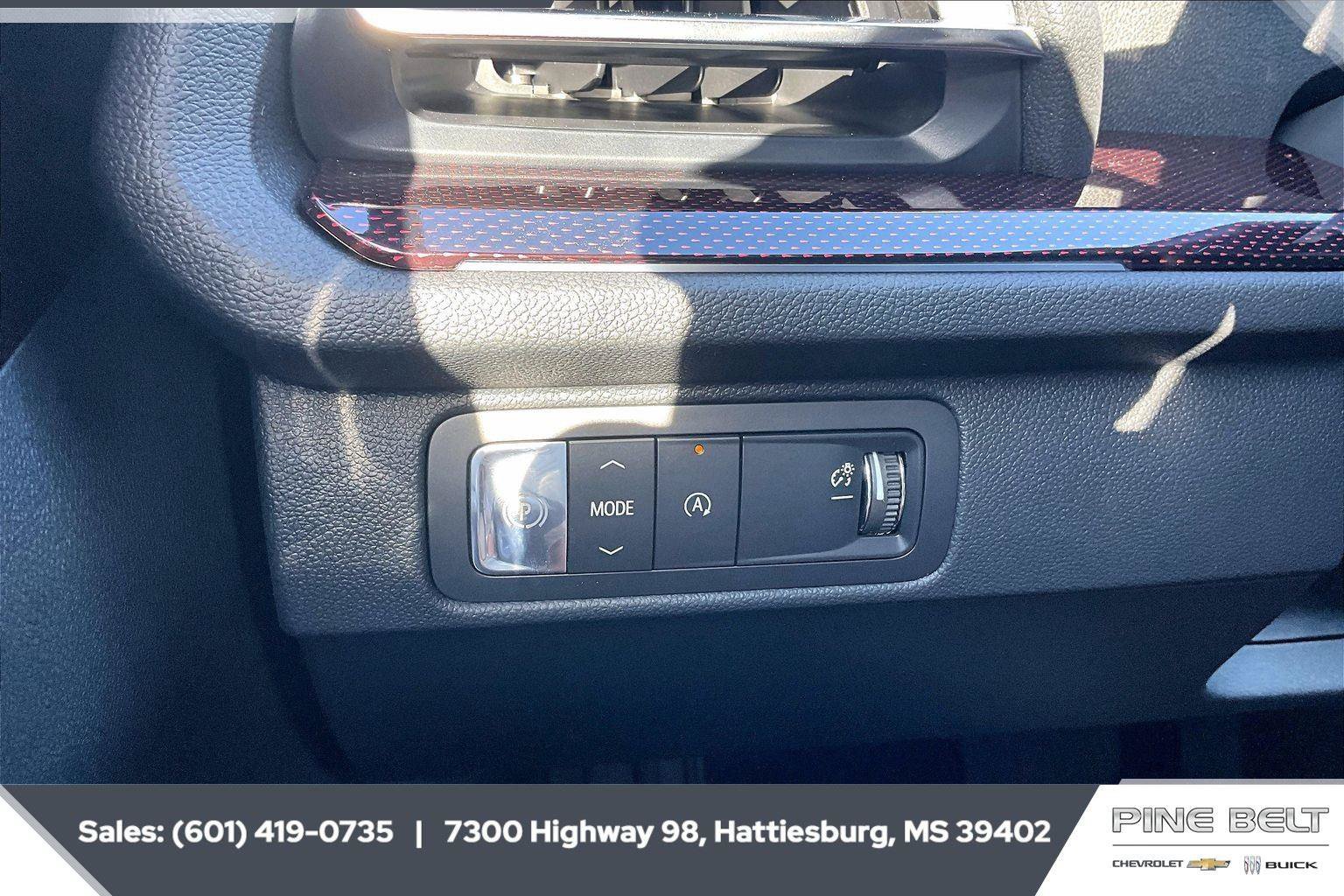 New 2026 Chevrolet Traverse RS FWD image 23